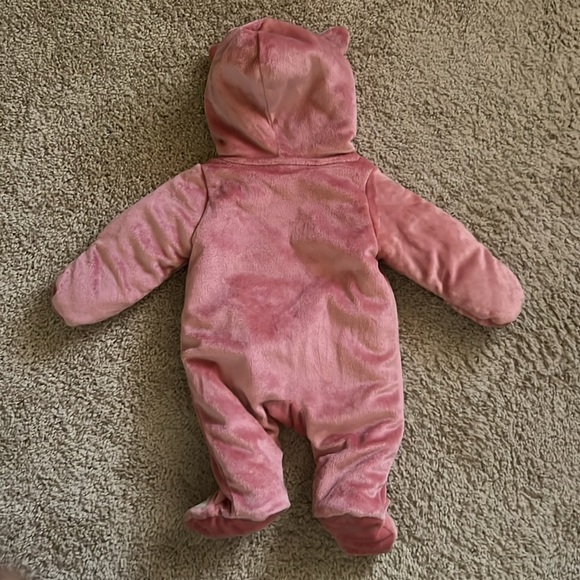 Carters New baby girl footed Onsie with hood. Never worn Newborn! - Picture 2 of 2